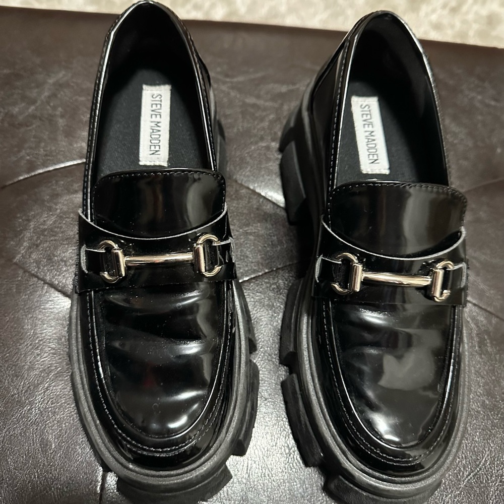 STEVE MADDEN TRIFECTA BLACK.